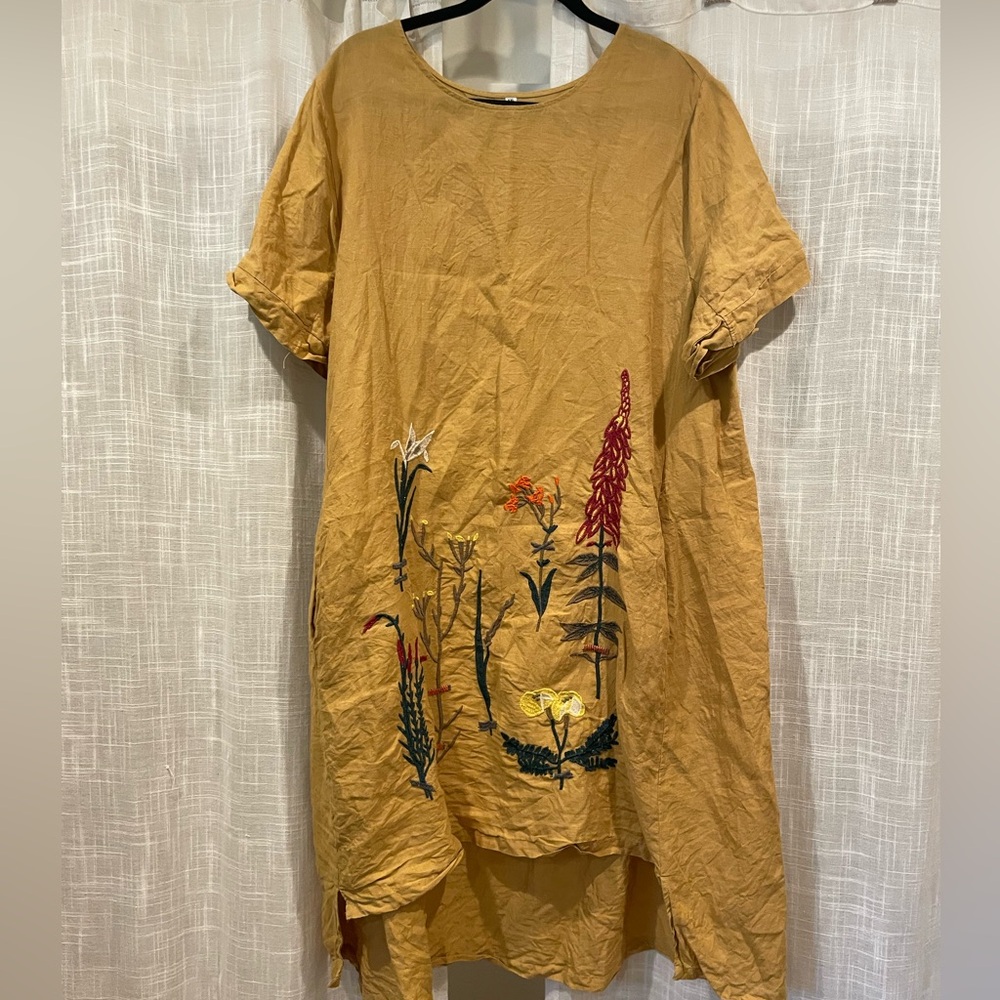Summer Linen Dress with Embroidery